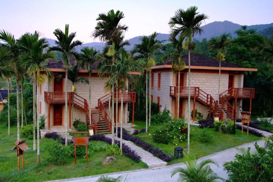 Baoting Narada Resort & Spa Qixian Mount מראה חיצוני תמונה
